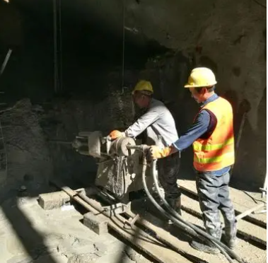 内江水下抗分散灌浆料特点 水下不分散注浆料介绍